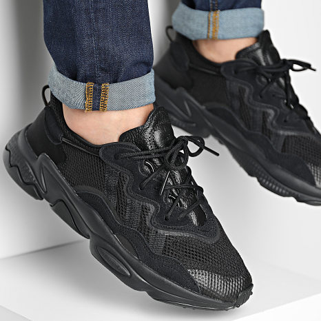 black ozweego trainers