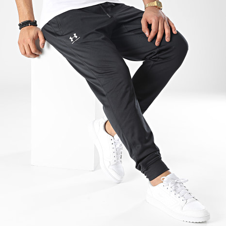 Under Armour - Pantalon Jogging 1290261 Noir