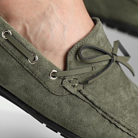 Classic Series - Mocasines verde caqui