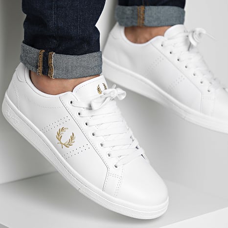 Fred Perry - Baskets B721 Leather B6312 White Gold ...