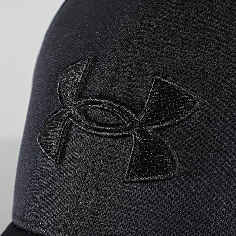 Under Armour - Casquette 1376701 Noir