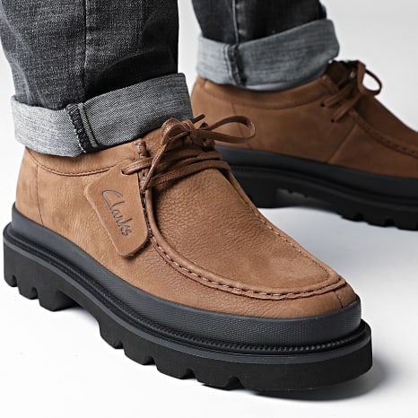 Clarks - Badell Seam Cola Nubuck Shoes - Ryses