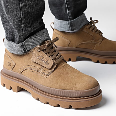 Clarks - Badell Lace Dark Sand Nubuck Shoes - Ryses