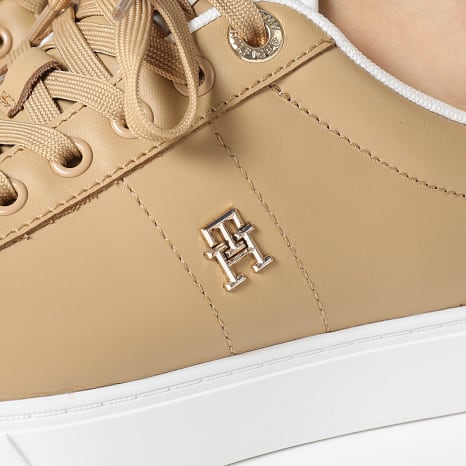 Tommy Hilfiger - Baskets Femme Elevated Essential Monogram 7999 Classic Khaki