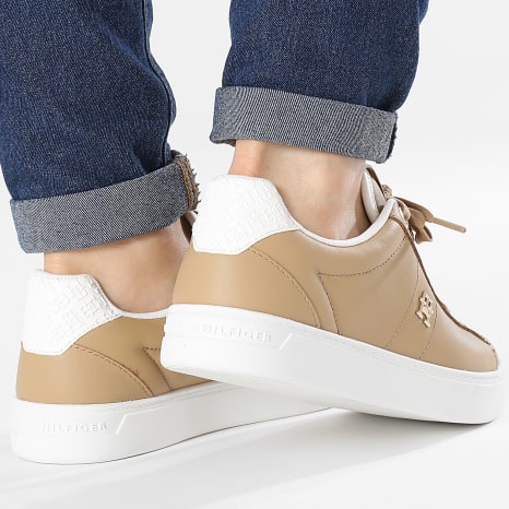 Tommy Hilfiger - Baskets Femme Elevated Essential Monogram 7999 Classic Khaki