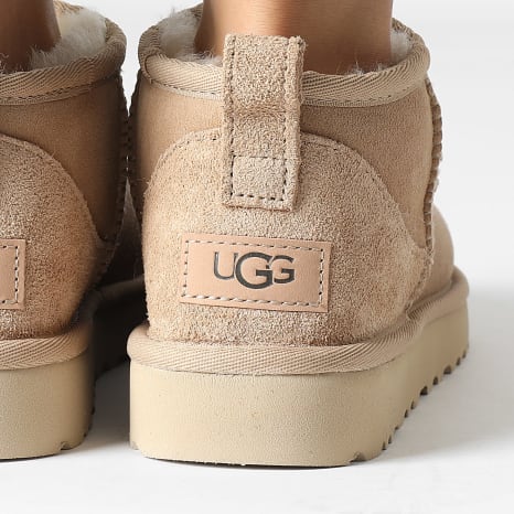 UGG - Botas Mujer Classic Ultra Mini 1116109 Arena