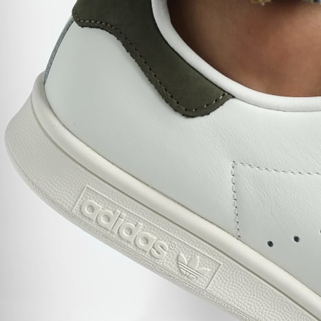 Adidas Originals - Sneakers Stan Smith IH8040 Core White Olive