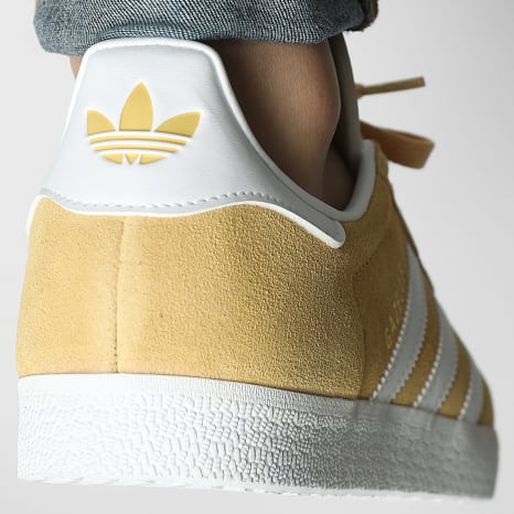 Adidas Originals - Baskets Gazelle JH5382 Oat Footwear White Gold Metallic