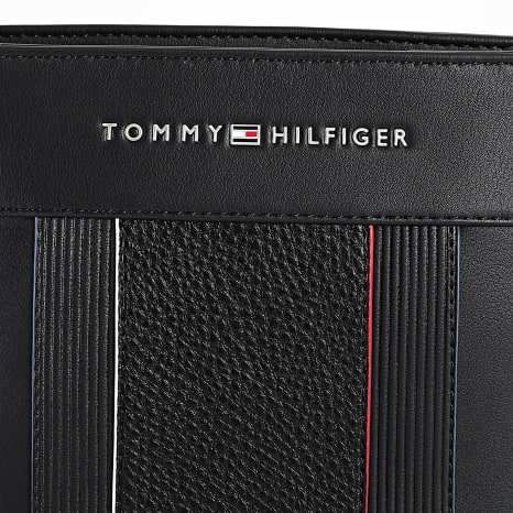 Tommy Hilfiger - Bolsa Foundation Mini Crossover 3112 Negra Tommy Hilfiger - Bolsa Foundation Mini Crossover 3112 Negra