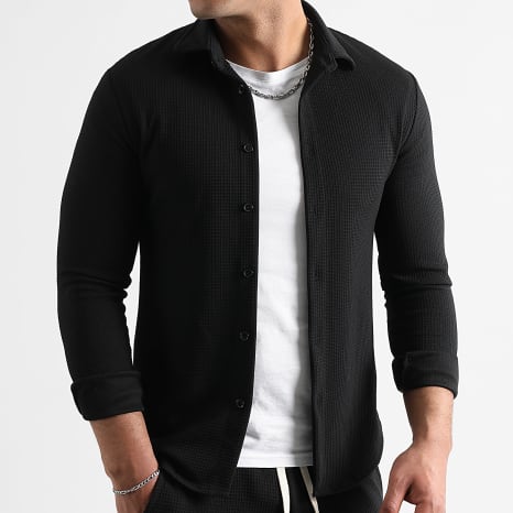 LBO - 1750 Conjunto de camisa y pantalón negro texturizado de pata ancha