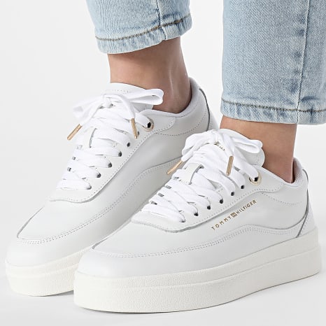 Tommy Hilfiger - Baskets Femme Modern Court Sneaker 8800 White