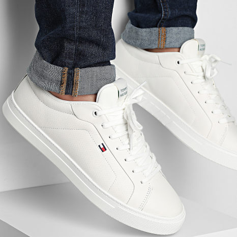 Tommy Hilfiger - Icon Court Pinperf Leer 5483 Ecru Sneakers