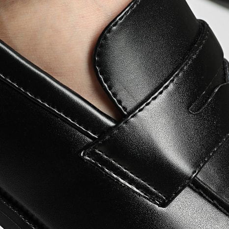 Classic Series - Mocasines 575 Negro