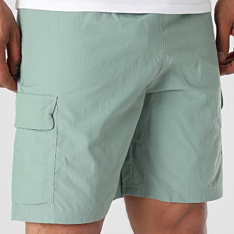 Adidas Originals - Short Cargo Esencial JP4786 Verde