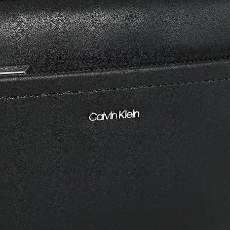 Calvin Klein - Borsa da donna LV04F3094G Nero