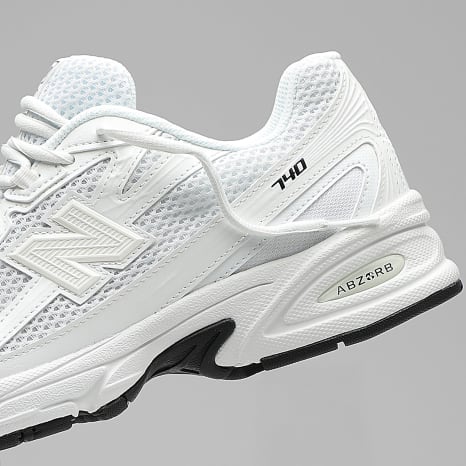 New Balance - Sapatilhas 740 White Black