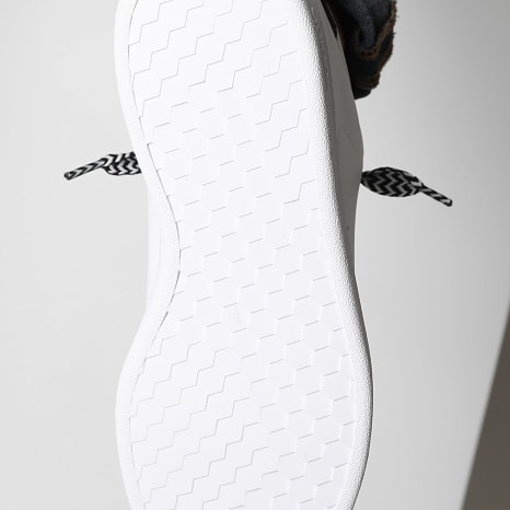 Adidas Sportswear - Baskets Iconic Lifestyle White Black x Superlaced Gros Lacet Blanc Noir