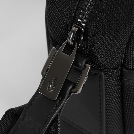 Lacoste - Bolso Logo Cocodrilo Metal Negro
