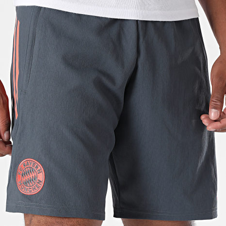 Adidas Sportswear - Short Jogging FC Bayern Munich KA3863 Gris Anthracite Orange Fluo