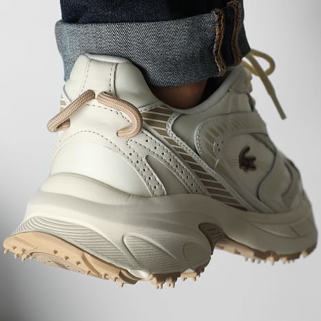 Lacoste - Baskets L003 Neo Shot 225 Off White Marrón claro