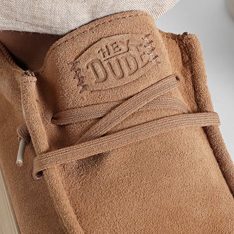 Hey Dude - Wally Comf Loafers Tabak Bruin Irish Cream Hey Dude - Wally Comf Loafers Tabak Bruin Irish Cream