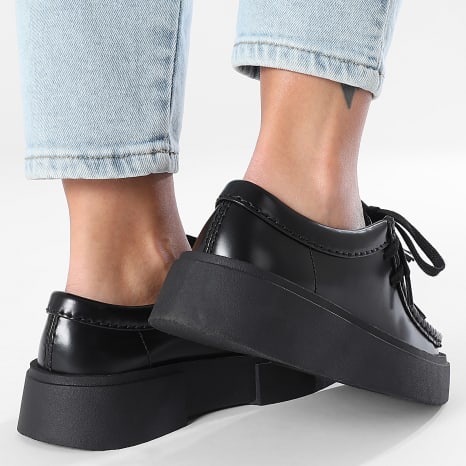 Clarks - Torview W Black Leather women's shoes - Ryses