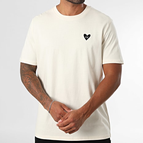 Luxury Lovers - T-shirt oversized groot zwart hart borduursel beige