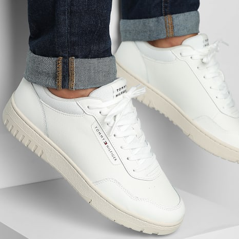 Tommy Hilfiger - Zapatillas Core Leather 5629 Crudo