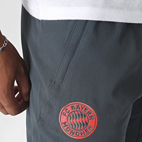 Adidas Sportswear - Pantalon Jogging FC Bayern Munich JZ3487 Gris Anthracite Rouge