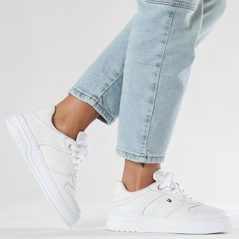 Tommy Hilfiger - Baskets Femme Sporty Cupsole Leather 8795 White
