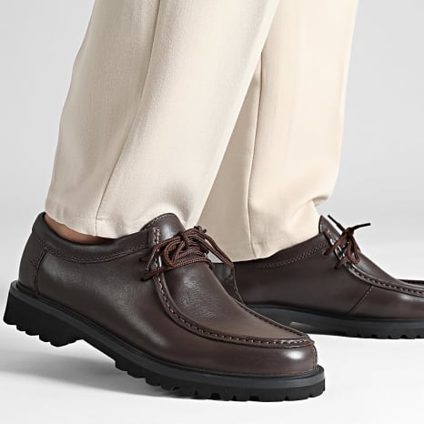 Clarks - Berwick Seam Brown Leather Shoes - Ryses