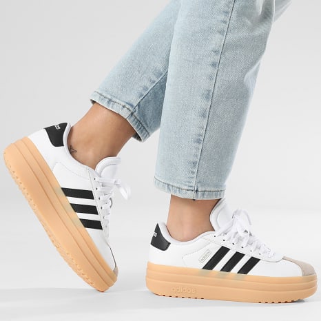Adidas Sportswear - Baskets Femme Bold 3 Stripes White Black Beige