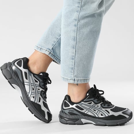 Asics - Sneaker Woman Gel NYC GS 1204A191 Black Carrier Grey - Ryses