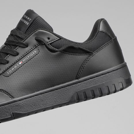 Tommy Hilfiger - Baskets Core Lite Leather 5713 Black