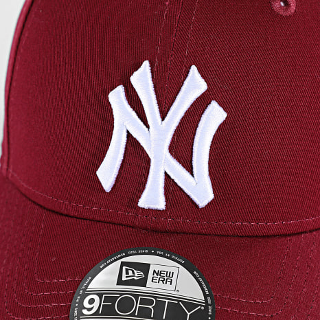 New Era - Casquette 9Forty League Essential 940 NY Yankees 80636012 Bordeaux