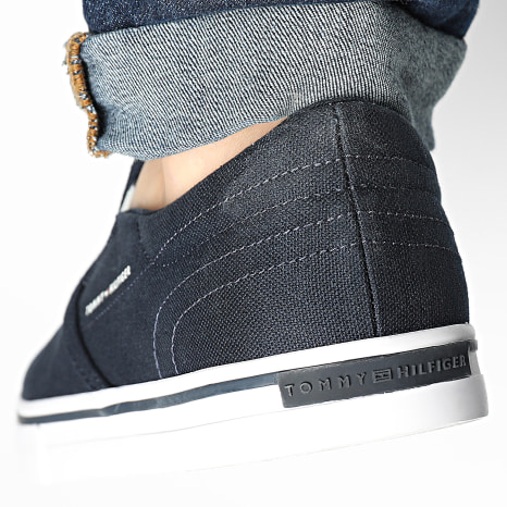 Tommy Hilfiger - Schoenen Vulc Core Slip On 5689 Desert Sky