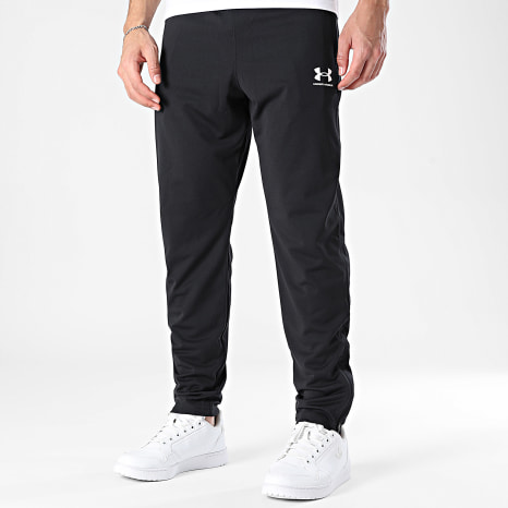 Under Armour - Pantalón chándal 1382602 Negro