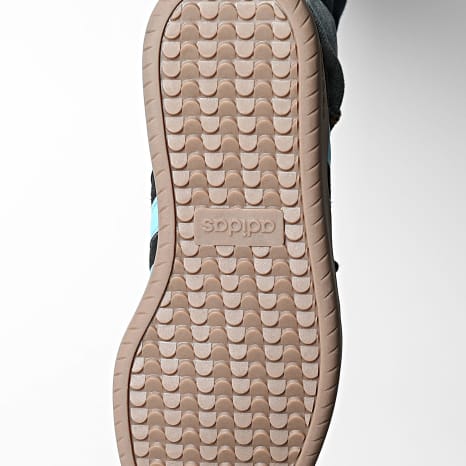 Adidas Sportswear - Baskets Barreda KJ0000 Core Black Lucid Aquamarine Gum 5