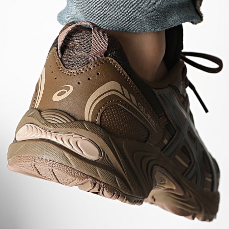 Asics - Sneakers Gel Ventx 1203B040 Black Coffee Brown Storm - Ryses