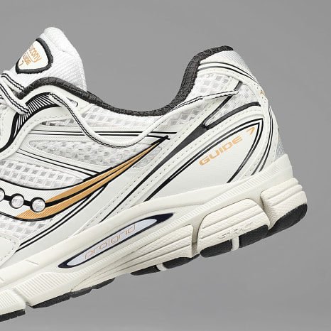 Saucony - Baskets Progrid Guide 7 Onyx Gold