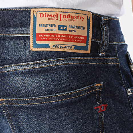 Diesel - Vaquero Slim D-Strukt A03558 Azul Oscuro