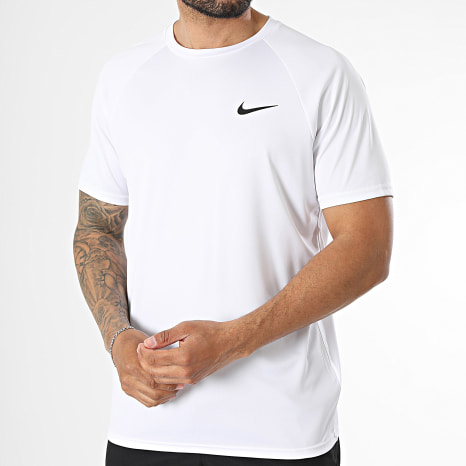 Nike - Ensemble Tee Shirt Et Short De Bain Nessa 586 560 Noir Blanc
