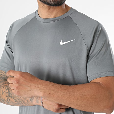 Nike - Ensemble Tee Shirt Et Short De Bain Nessa 586 560 Noir Gris