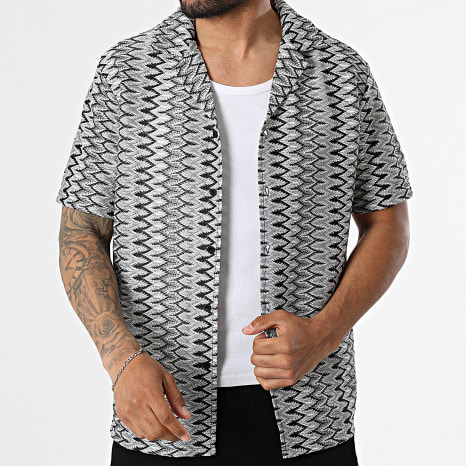 Frilivin - Camisa Manga Curta Crochê 610 Cinza Preto