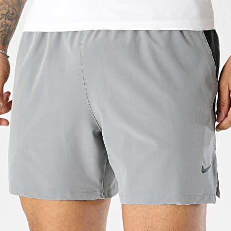 Nike - Short De Bain Nesse 483 Gris Noir