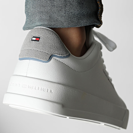 Tommy Hilfiger - Baskets Court Leather Detail Essential 5367 White Universal Grey