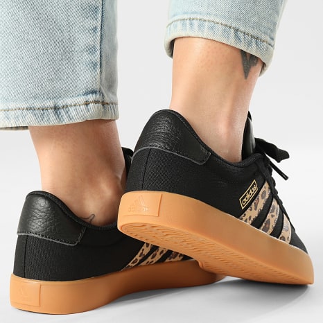 Adidas Sportswear - Baskets Femme VL Court 3.0 JP5355 Core Black Shadow Brown Matte Gold