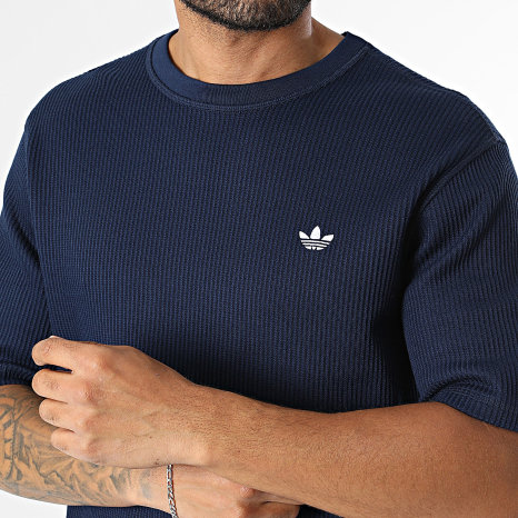 Adidas Originals - Camiseta Texturizada Essential KT2444 Azul Marino