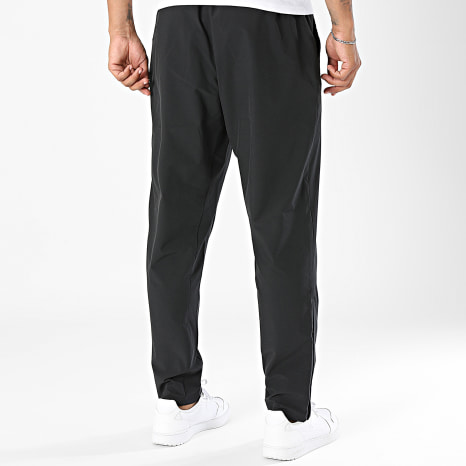 New Balance - Pantalon Jogging Utility Lined MB62Q2P6 Noir