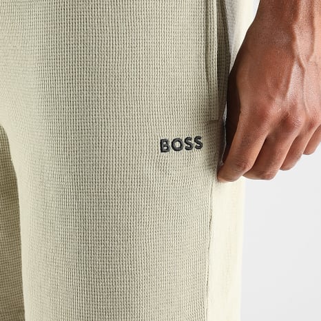 BOSS - Pantalón Corto de chándal Waffle 50535884 Verde Kaki Claro